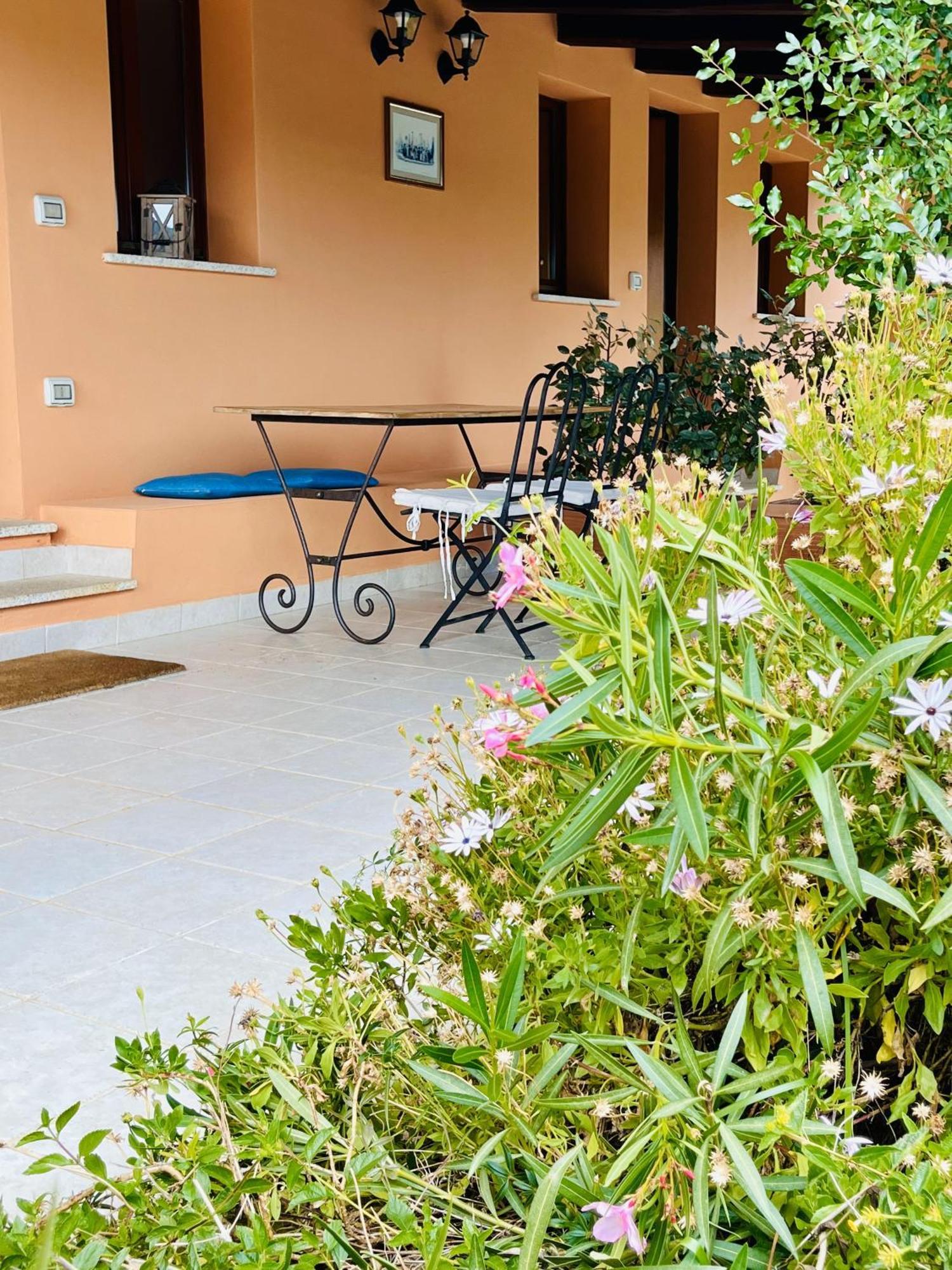 Casagliana Suite Resort Όλμπια Δωμάτιο φωτογραφία